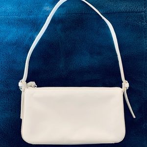 White leather Baguette/shoulder bag